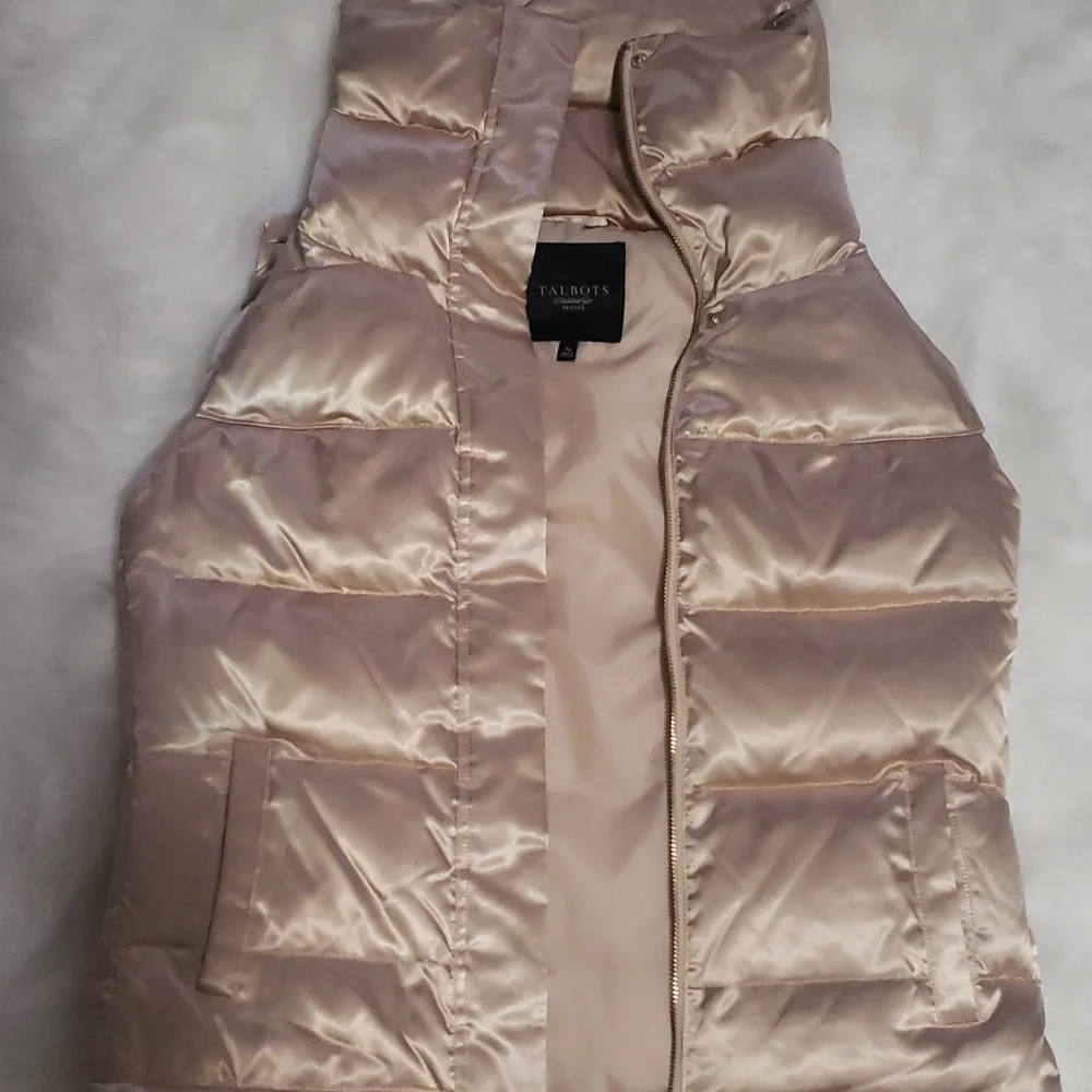 Talbots - Picture 1 of 4